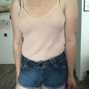 Light pink tank top with Jean bow shorts